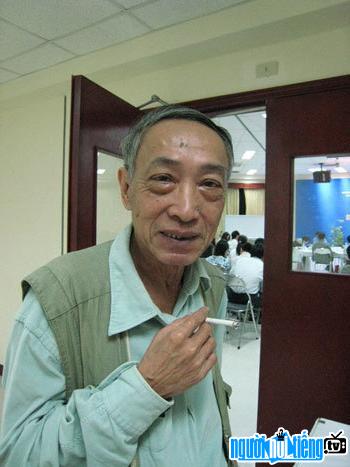 Portrait of translator Duong Tuong
