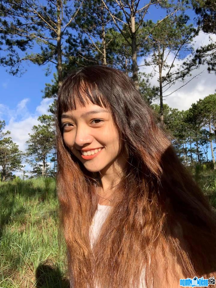  Thanh Nhi with a sunny smile