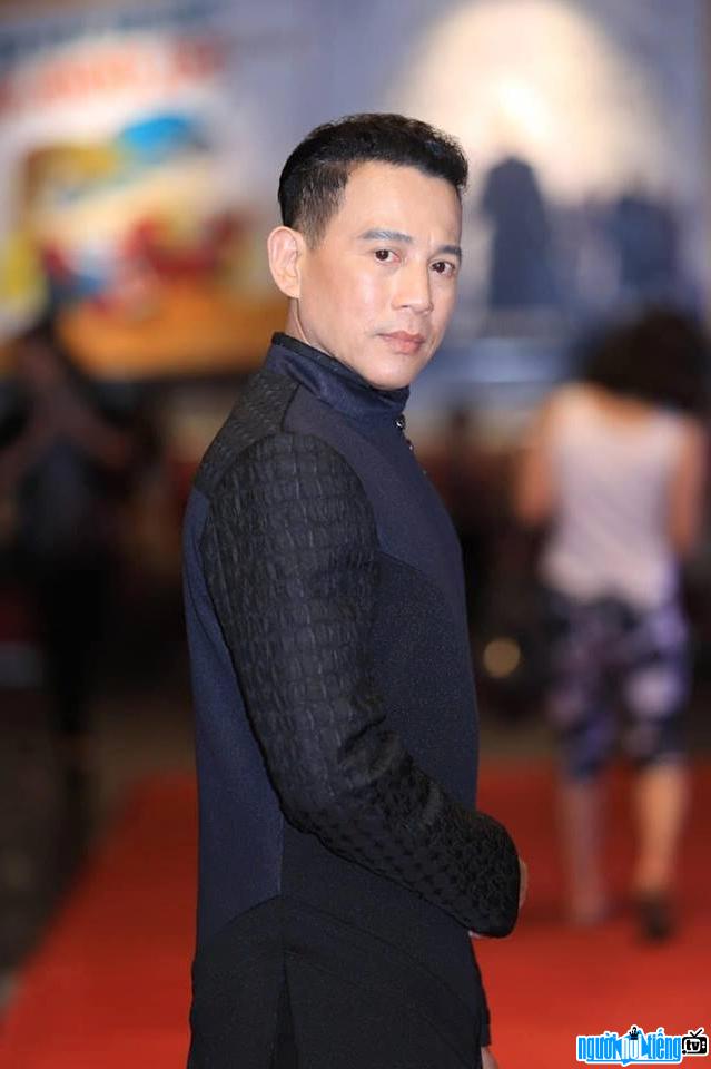  Actor Huu Tien is handsome and elegant