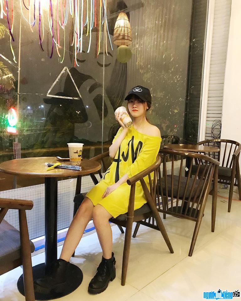 the beautiful Mai Anh stands out with a yellow dress