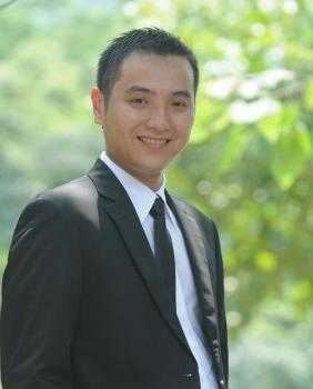  Portrait of actor Huu Phuong