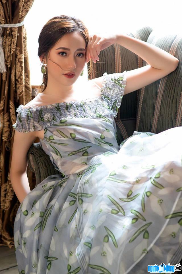  Nguyen Thi Hong Ngoc is Miss - Kinh Bac 2017 beauty