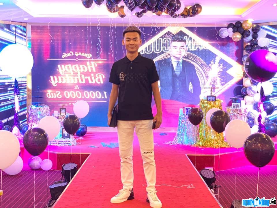  Streamer Quang Cuon celebrates a grand birthday