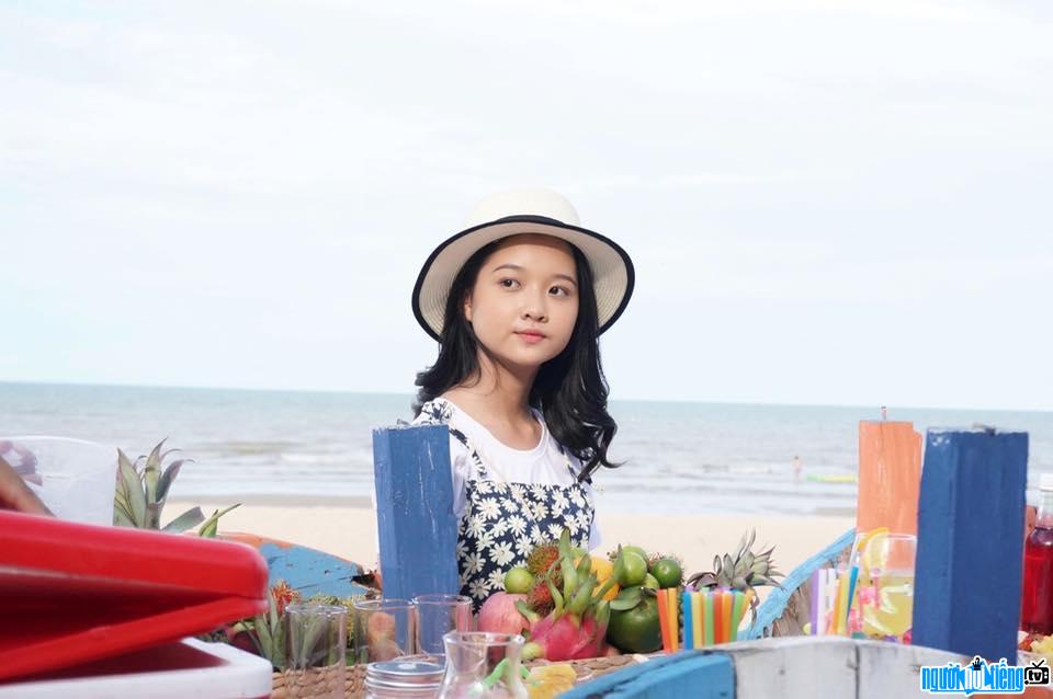  Lam Thanh My with a more mature style than her age