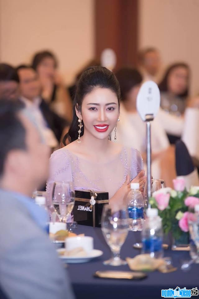  Nhat Phuong is a fashion designer trusted by many beautiful people in showbiz