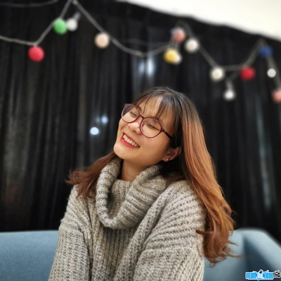 Mai Trang with a sunny smile