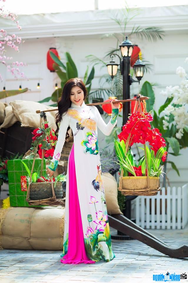  Han Navy's gentle beauty in ao dai