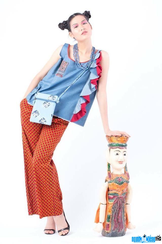 Hình ảnh hoa hậu Ngọc Anh Nana với phong cách thời trang độc đáo