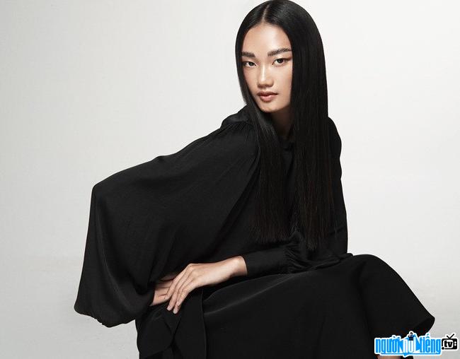 Model Quynh Anh becomes the new 'muse' of designer Do Manh Cuong