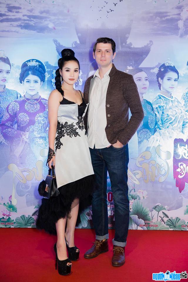 Bức ảnh diễn viên Vy Vân tại một sự kiện