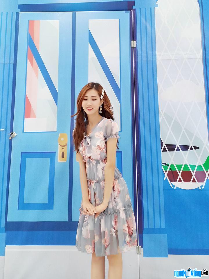  Ngoc Anh advertises for a fashion brand