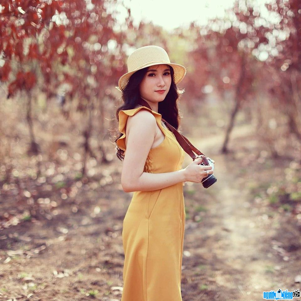  Thao My gentle with a yellow dress