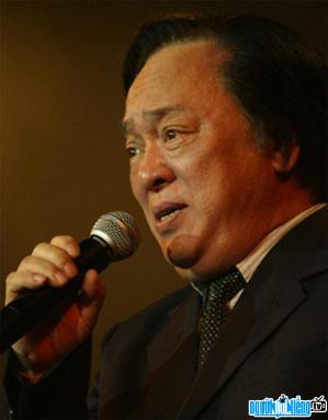 Singer Trung Kien