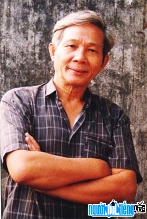 Ảnh Nhà văn hiện đại Việt Nam Nguyễn Quang Thân
