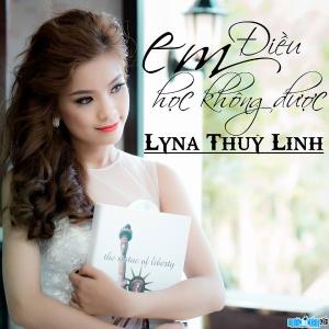Singer Lyna Thuy Linh