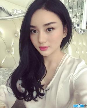 Hot girl Angela Minh Chau