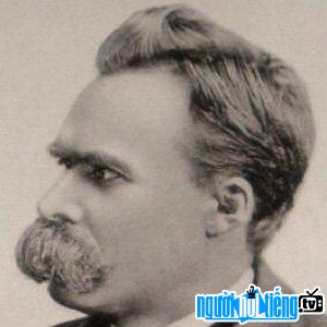 Ảnh Triết gia Friedrich Nietzsche