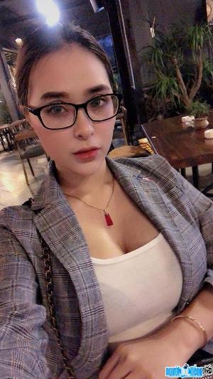 Hot girl Nguyen Ngoc
