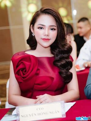 Ảnh Hot girl Nguyễn Hồng Ngân