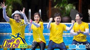 TV show Chay Di Cho Chi (Running Man Vietnam)