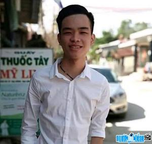 Ảnh Hỗ trợ facebook Nguyễn Hoàng Nhật