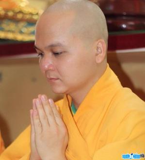 Monks Thich Thien Hung