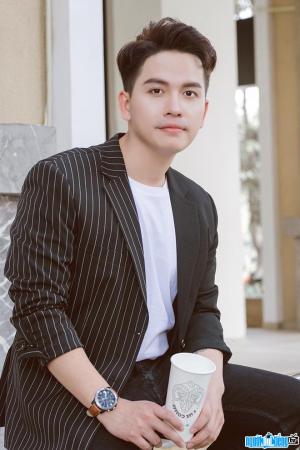 CEO Dinh Cong Dat