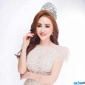 Hai Yen Miss     # 27    Vinh Phuc     # 20