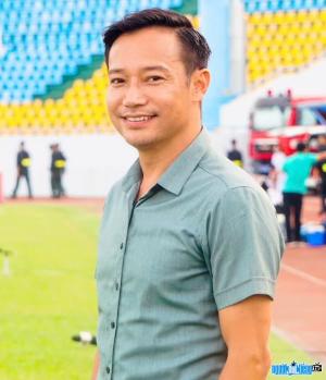 Football coach Vu Hong Viet