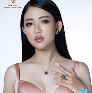 Beauty contest Miss Luong Thi Hoa Dan