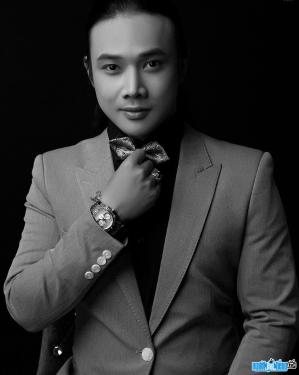 Singer Tuan Nghia