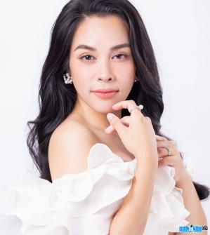 Singer Le Nhu Ngoc Mai