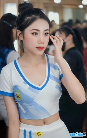 Photo model Ha Thi Hoa Binh (Gau)