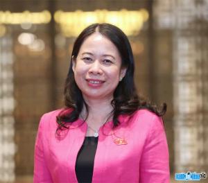 Politicians Vo Thi Anh Xuan