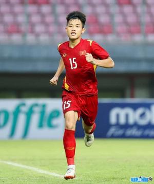 Football player Nguyen Dinh Bac