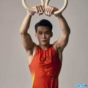 Gymnastics athlete Van Vi Luong