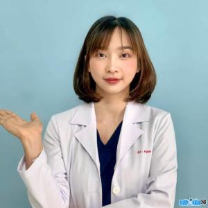 Ảnh Bác sĩ Hoa (Nguyễn Thị Hoa)