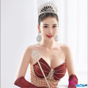 Miss Trinh Thanh Hong