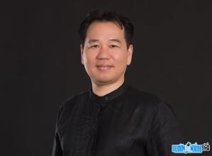 Violinist Pham Truong Son