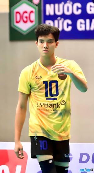 Volleyball player Bich Tuyen