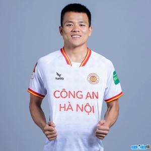 Ảnh Cầu thủ bóng đá Phạm Văn Luân