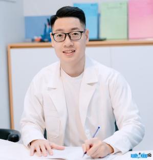 Ảnh Bác sĩ Dũng