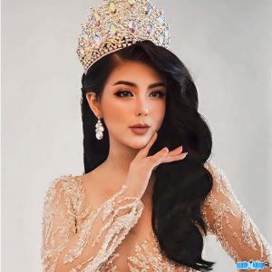 Ảnh Hoa Hậu Thư Di 