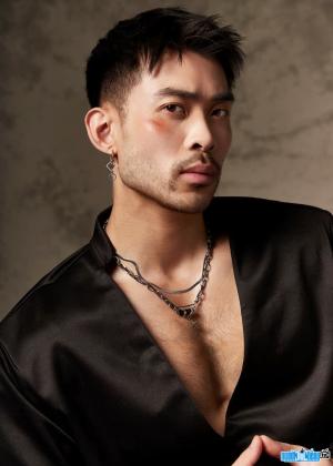 Performer Chip Nguyen