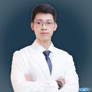 Doctor Nguyen Vu Binh