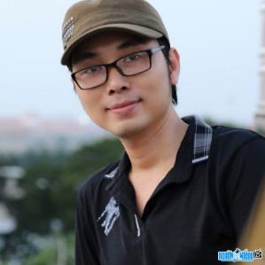 Journalist Song Minh