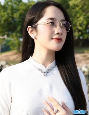Experts Anh Kim Cuong