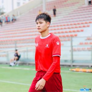 Football player Nguyen Van Bach