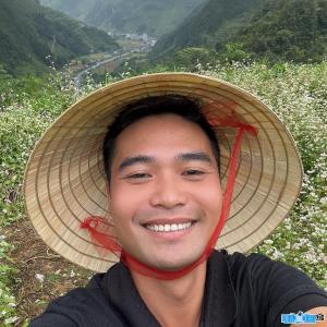 Youtuber Pheng Pheng Vlog