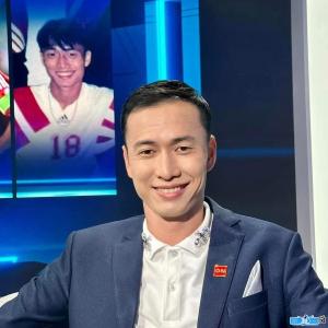 Commentator Dang Phuong Nam
